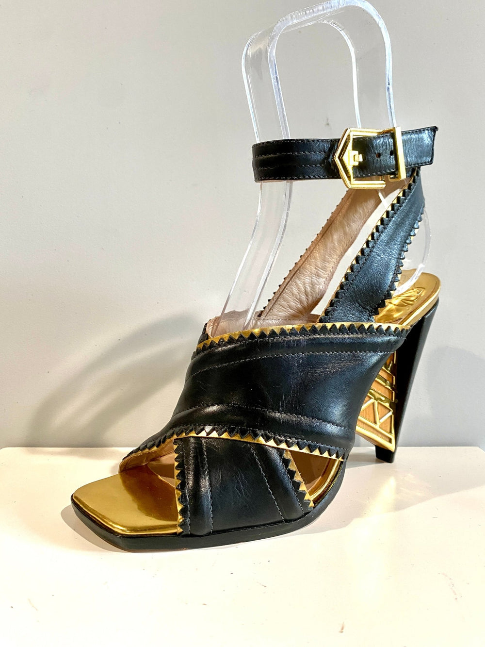 AUBREY - BLACK SAMPLE 5.5/6 - FEMMES SANS PEUR -